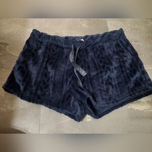 La Vie En Rose Navy Blue Fuzzy Soft Mini Shorts. 2" Inseam. Size L.